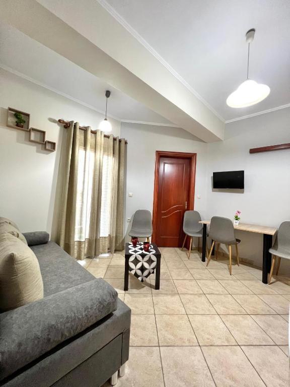 Ecco Apartments III نافبكْتوس المظهر الخارجي الصورة