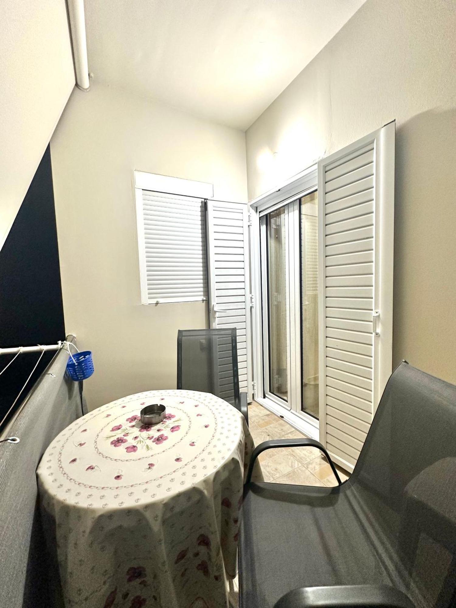 Ecco Apartments III نافبكْتوس المظهر الخارجي الصورة